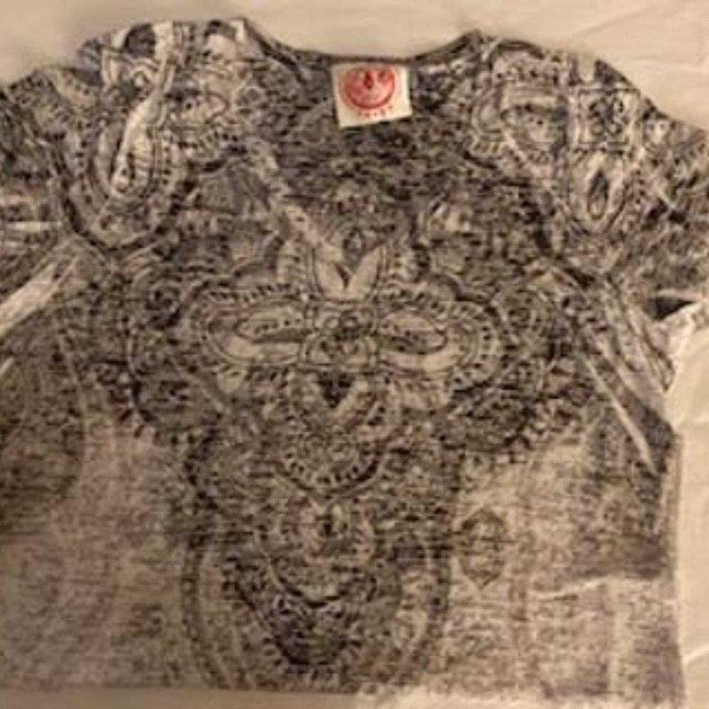 Grey Multi-Color Floral Design Rhinestones Top XL - Picture 2 of 5
